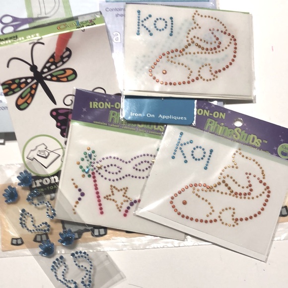 CRAFTING SUPPLIES ALPHABET APPLIQUÉS PARACORD BRACELET KIT MULTI FUR BALLS - Picture 5 of 7